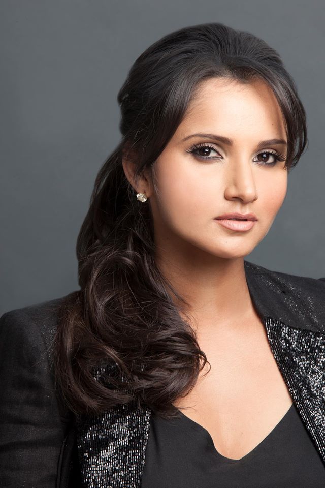 Sania Mirza desktop on the tennis game picture iPhone X Wallpapers Free  Download